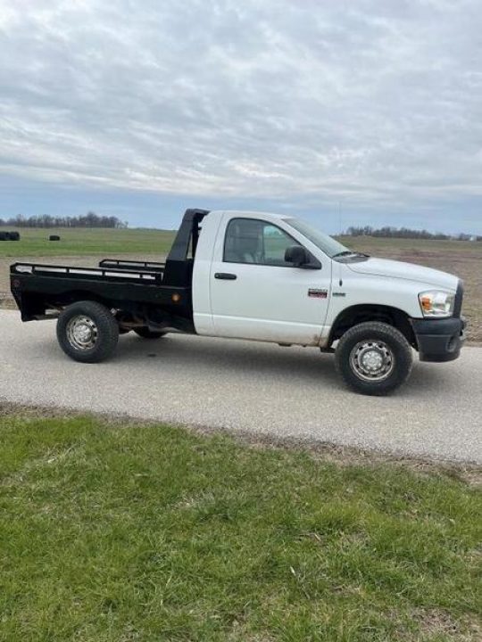 New 2023 Hillsboro G2 Single – Short Bed RAM 80"x84"