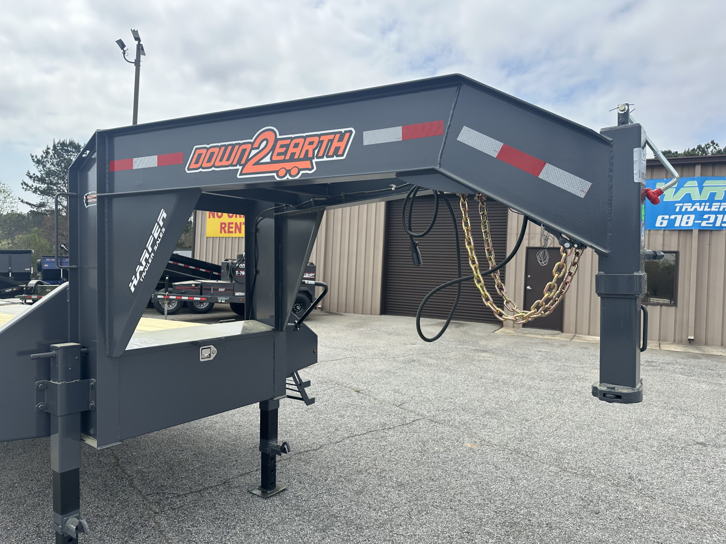 New 2026 DOWN 2 EARTH GOOSENECK 25' 22K DUAL TANDEM EQUIPMENT HAULER