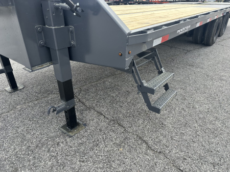New 2026 DOWN 2 EARTH GOOSENECK 25' 22K DUAL TANDEM EQUIPMENT HAULER