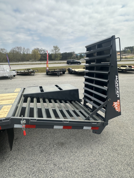 New 2026 DOWN 2 EARTH GOOSENECK 25' 22K DUAL TANDEM EQUIPMENT HAULER