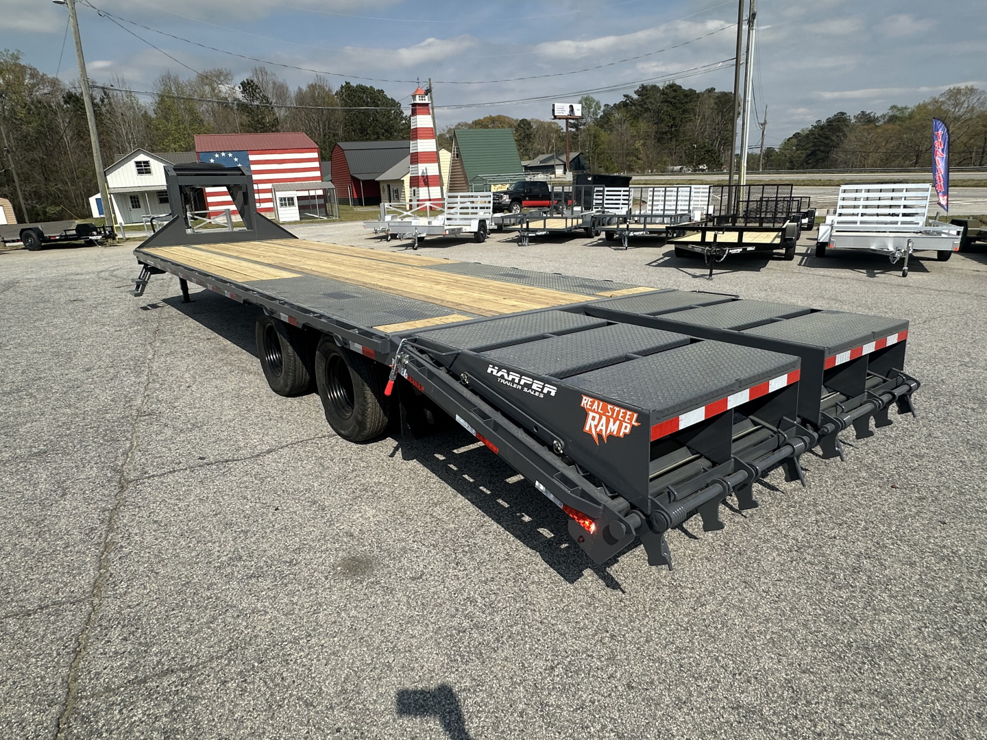 New 2026 DOWN 2 EARTH GOOSENECK 30' 22K DUAL TANDEM EQUIPMENT HAULER