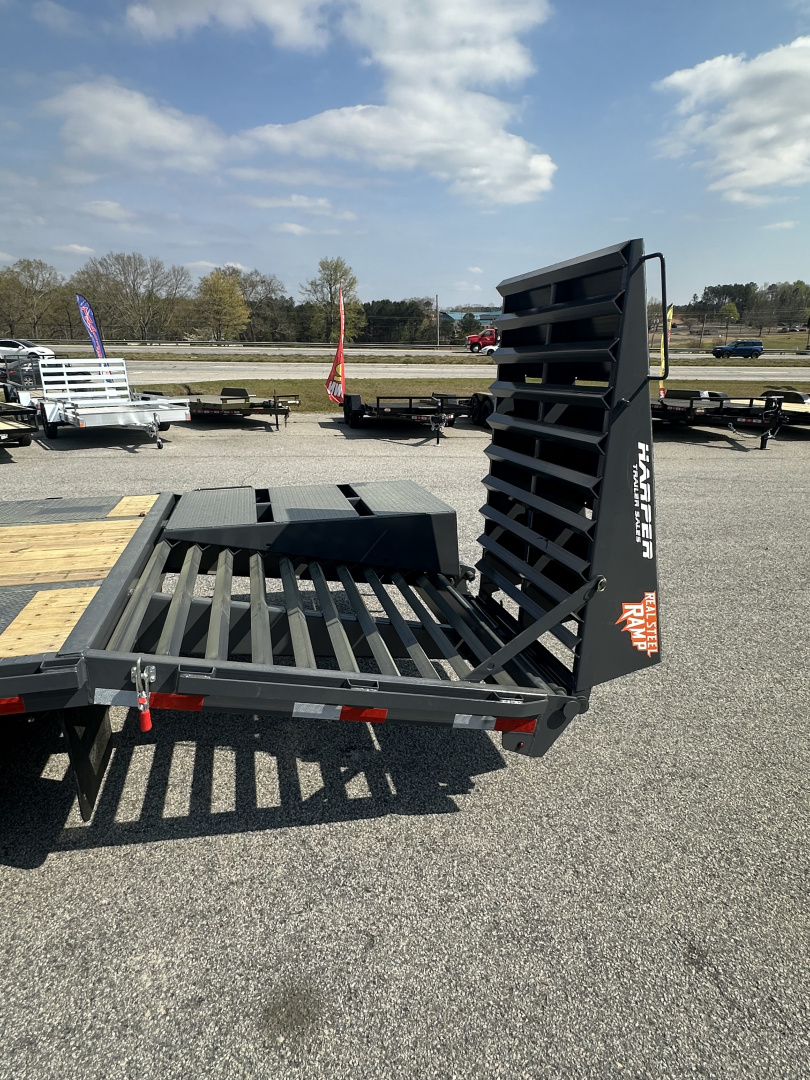 New 2026 DOWN 2 EARTH GOOSENECK 30' 22K DUAL TANDEM EQUIPMENT HAULER