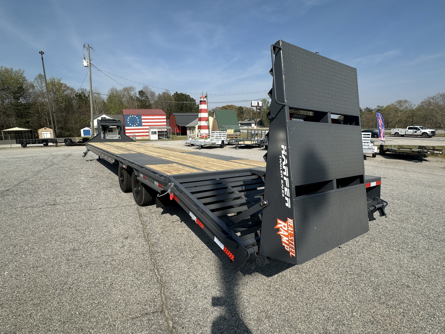 New 2026 DOWN 2 EARTH GOOSENECK 40' 25K DUAL TANDEM EQUIPMENT HAULER WITH WINCH RAIL