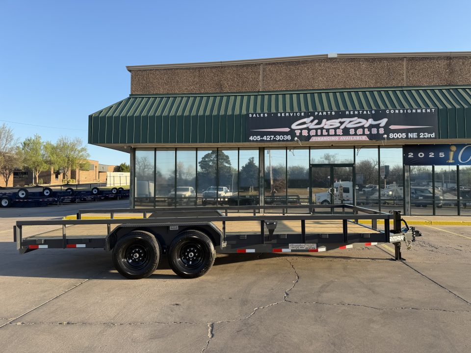 New #152395 2026 LAMAR U6 20 X 83 TANDEM AXLE HEAVY DUTY SQUARE TUBE TOP 14K UTILITY W/ SLIDE IN RAMPS