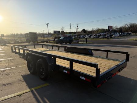 New #152395 2026 LAMAR U6 20 X 83 TANDEM AXLE HEAVY DUTY SQUARE TUBE TOP 14K UTILITY W/ SLIDE IN RAMPS