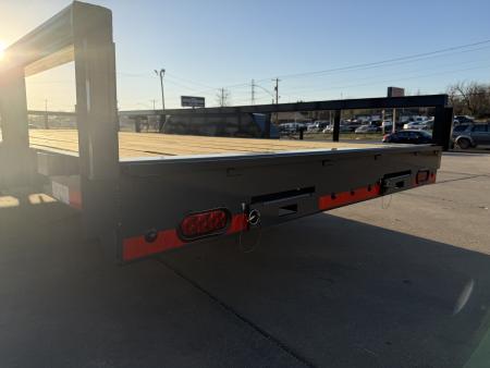 New #152395 2026 LAMAR U6 20 X 83 TANDEM AXLE HEAVY DUTY SQUARE TUBE TOP 14K UTILITY W/ SLIDE IN RAMPS
