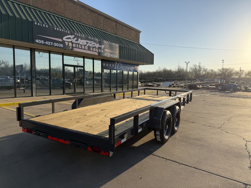 New #152393 2026 LAMAR U6 20 X 83 TANDEM AXLE HEAVY DUTY SQUARE TUBE TOP 14K UTILITY W/ SLIDE IN RAMPS
