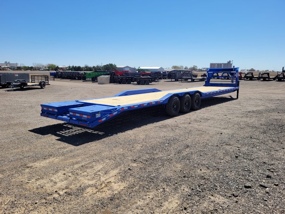 New 2026 Buckshot 102"x40' Gooseneck Triple Axle Carhauler Trailer