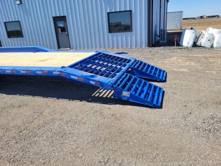 New 2026 Buckshot 102"x40' Gooseneck Triple Axle Carhauler Trailer