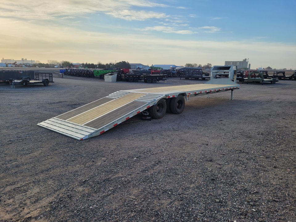 New 2026 Buckshot 102"X36' Gooseneck Hydraulic Dovetail Trailer