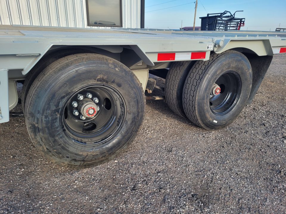 New 2026 Buckshot 102"X36' Gooseneck Hydraulic Dovetail Trailer