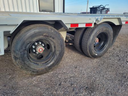 New 2026 Buckshot 102"X36' Gooseneck Hydraulic Dovetail Trailer