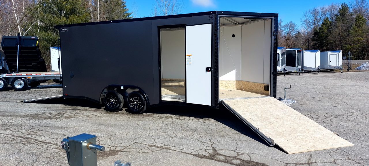 New 7.5 X 29' ENCLOSED SNOMOBILE 24' BOX + 5' V-NOSE 2026 LIGHTNING ALL ALUMINUM