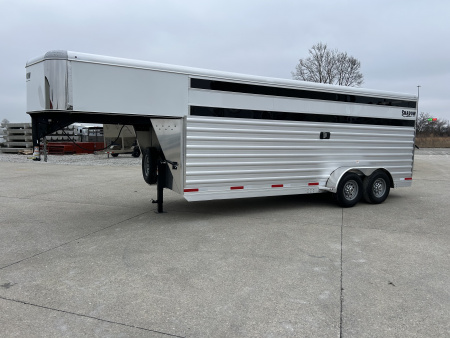 New 2026 Shadow 20' GN Stock Trailer