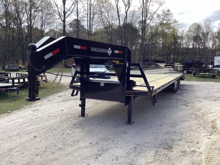 New 2026 Diamond T 10236 Deckover Trailer