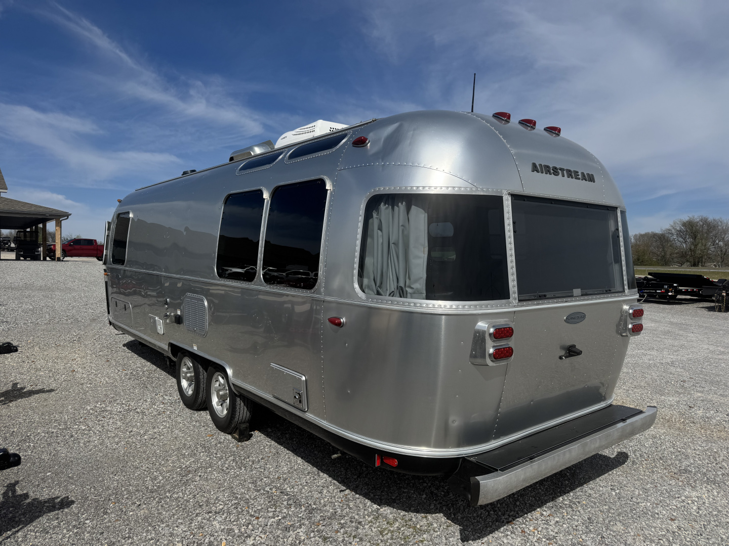 Used 2018 Airstream Flying Cloud 27FB Travel Trailer