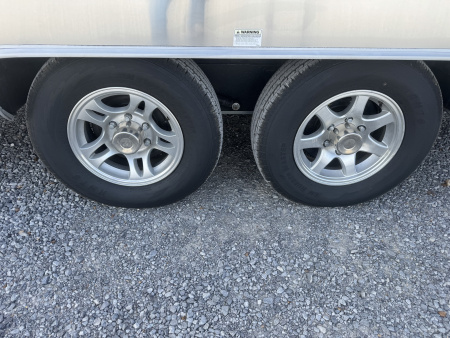 Used 2018 Airstream Flying Cloud 27FB Travel Trailer