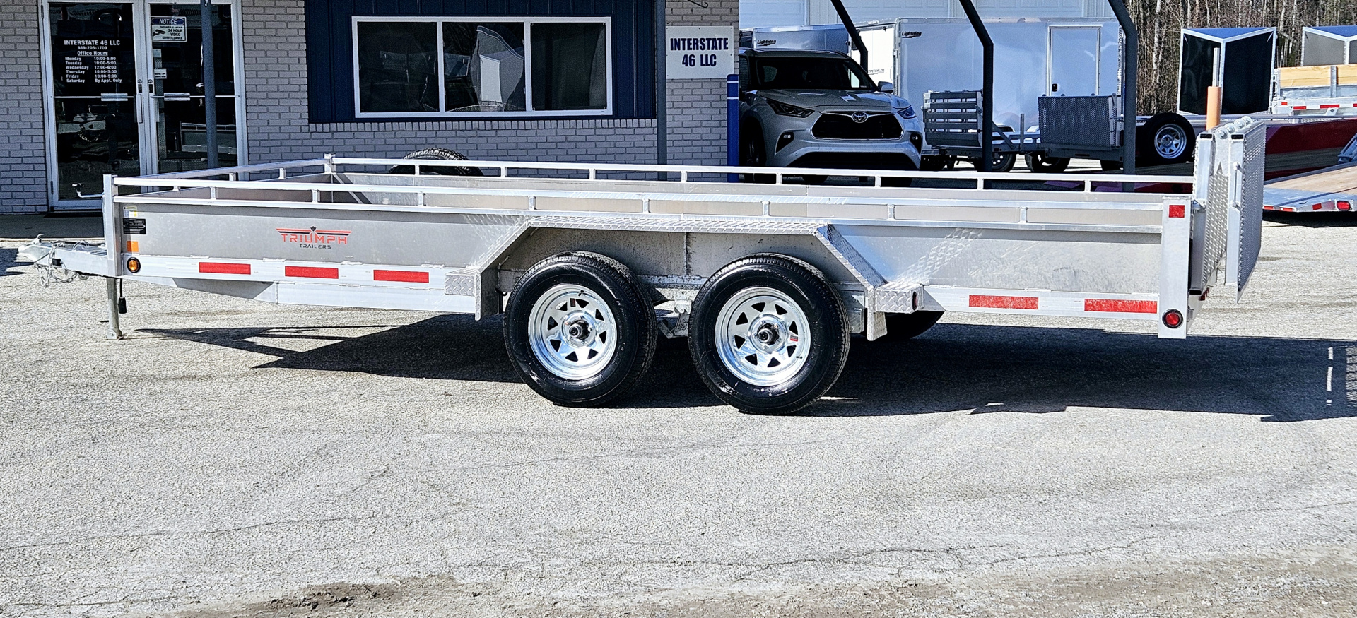 New 80 X 16 ALUMINUM BI-FOLD REAR GATE UTILITY TANDEM 3500# AXLES TRIUMPH 2026