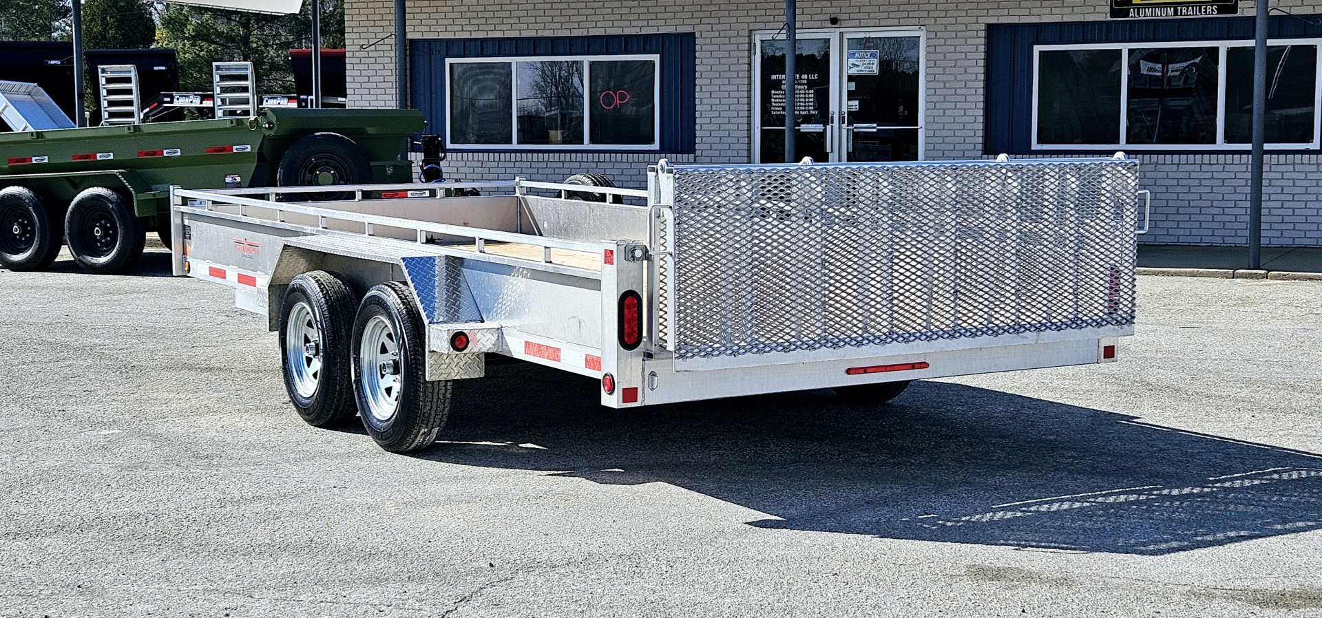 New 80 X 16 ALUMINUM BI-FOLD REAR GATE UTILITY TANDEM 3500# AXLES TRIUMPH 2026