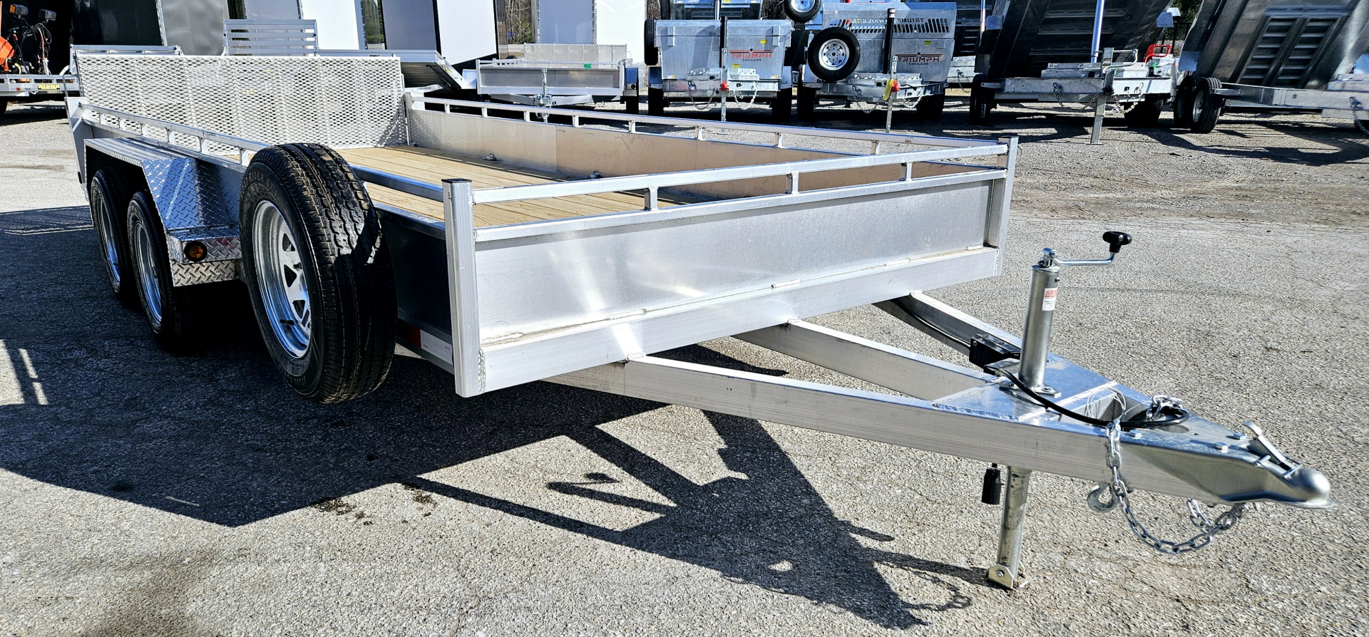 New 80 X 16 ALUMINUM BI-FOLD REAR GATE UTILITY TANDEM 3500# AXLES TRIUMPH 2026