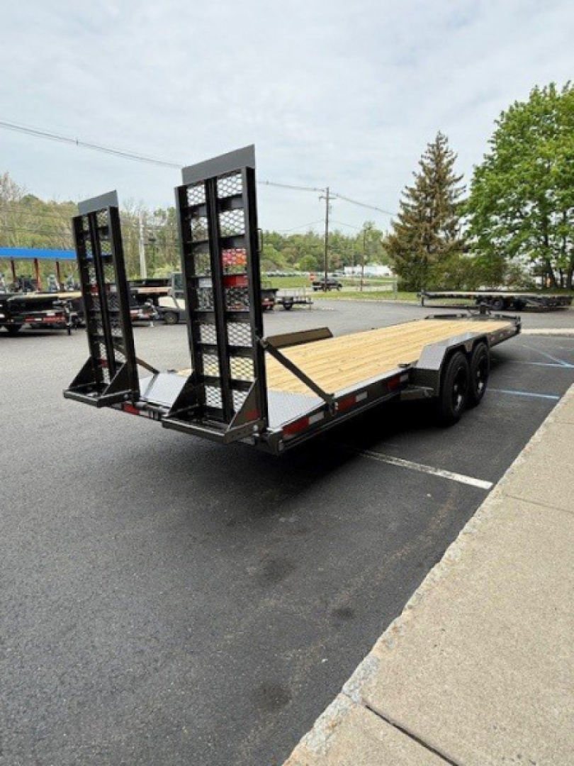 New 2026 MAXX-D EHX8322 Equipment Trailer