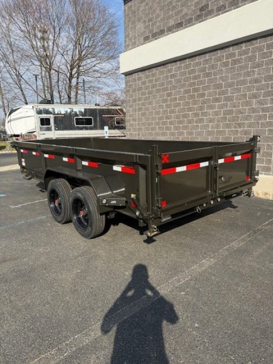 New 2026 MAXX-D DJX8316 Dump Trailer