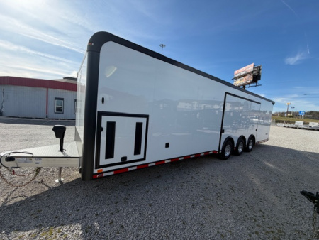 New In-Tech Lite 8.5x32 Race Trailer-18K - White W/ Black Trim RS Cabinet, Winch & WW Cabinet