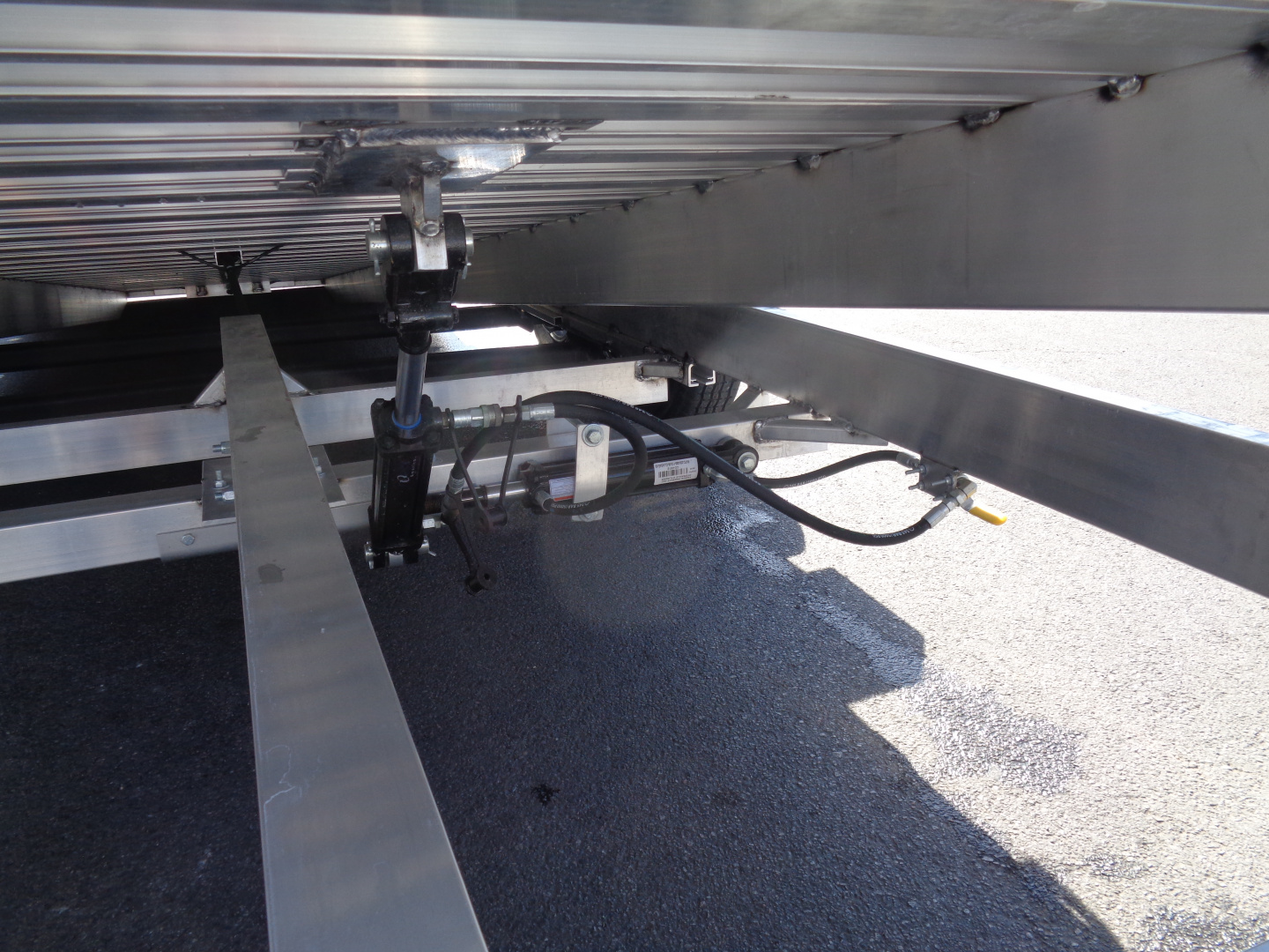 New 2026 Aluma * 8220H TILT * 20Ft Tandem Axle 10k Tilt Car Hauler