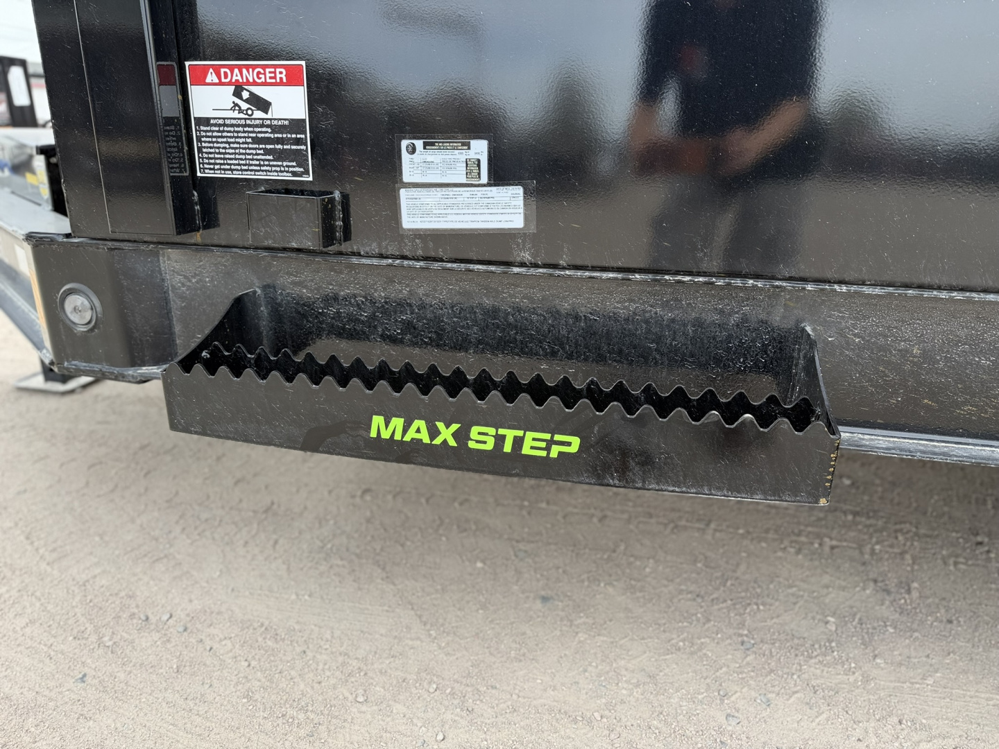 New 2026 Load Trail 7-16 Dump 7K Axles