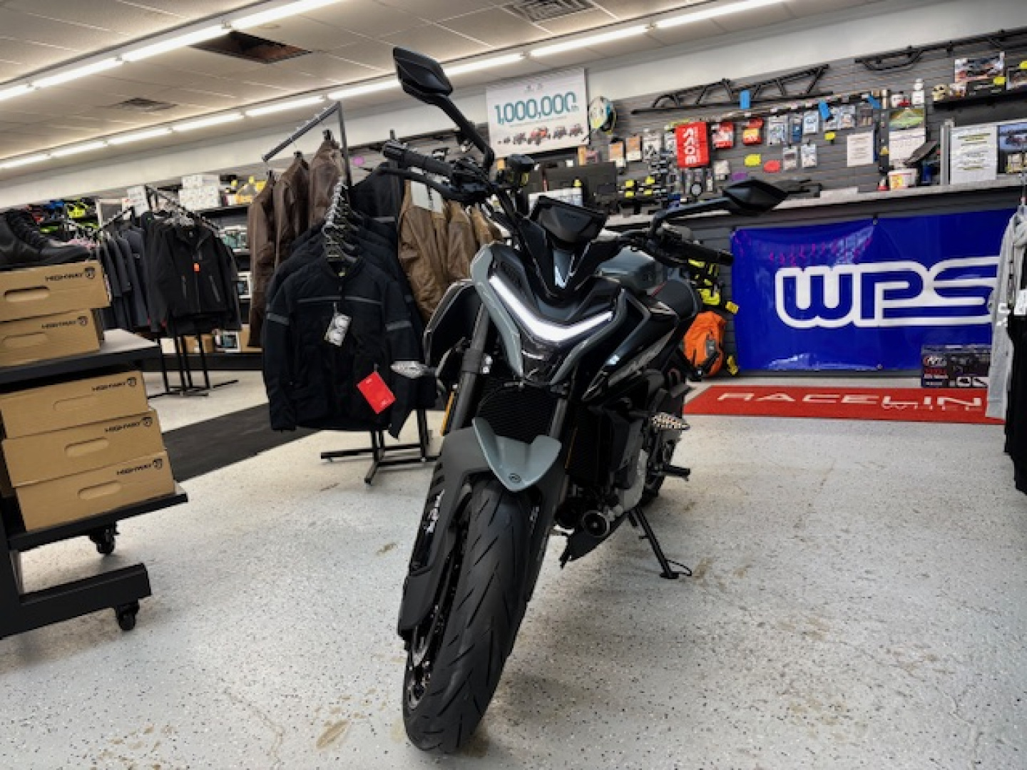 New 2026 CFMOTO 675NK Motorcycle