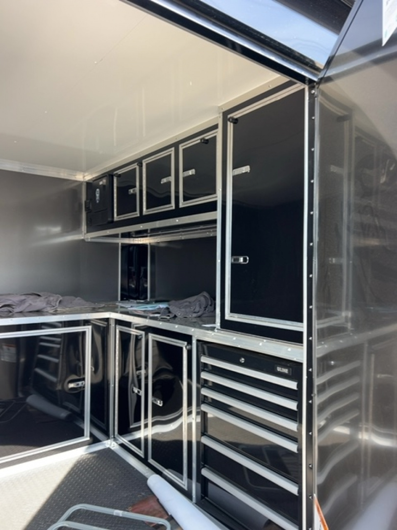 New 2026 Continental Cargo EL8532TTA5 Car Hauler