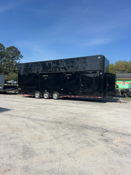 New 2026 Continental Cargo EL8532TTA5 Car Hauler