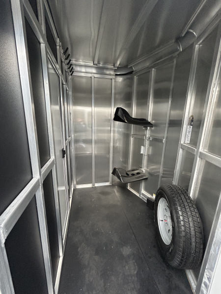 New 2026 Shadow 2 Horse Straight Load Horse Trailer