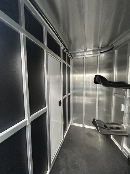 New 2026 Shadow 2 Horse Straight Load Horse Trailer