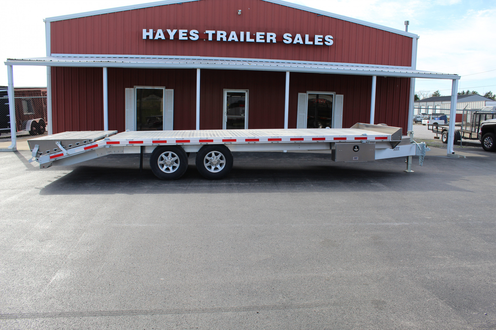 New 2025 EBY Trailers DECK OVER Equipment Trailer
