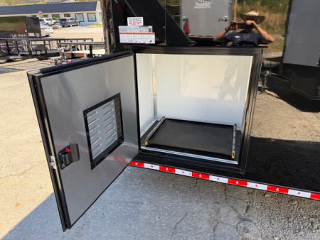 New Outlaw Light Race 8.5x30 12K Black Black-Out W/ Awning & Escape Door- RS Cab.