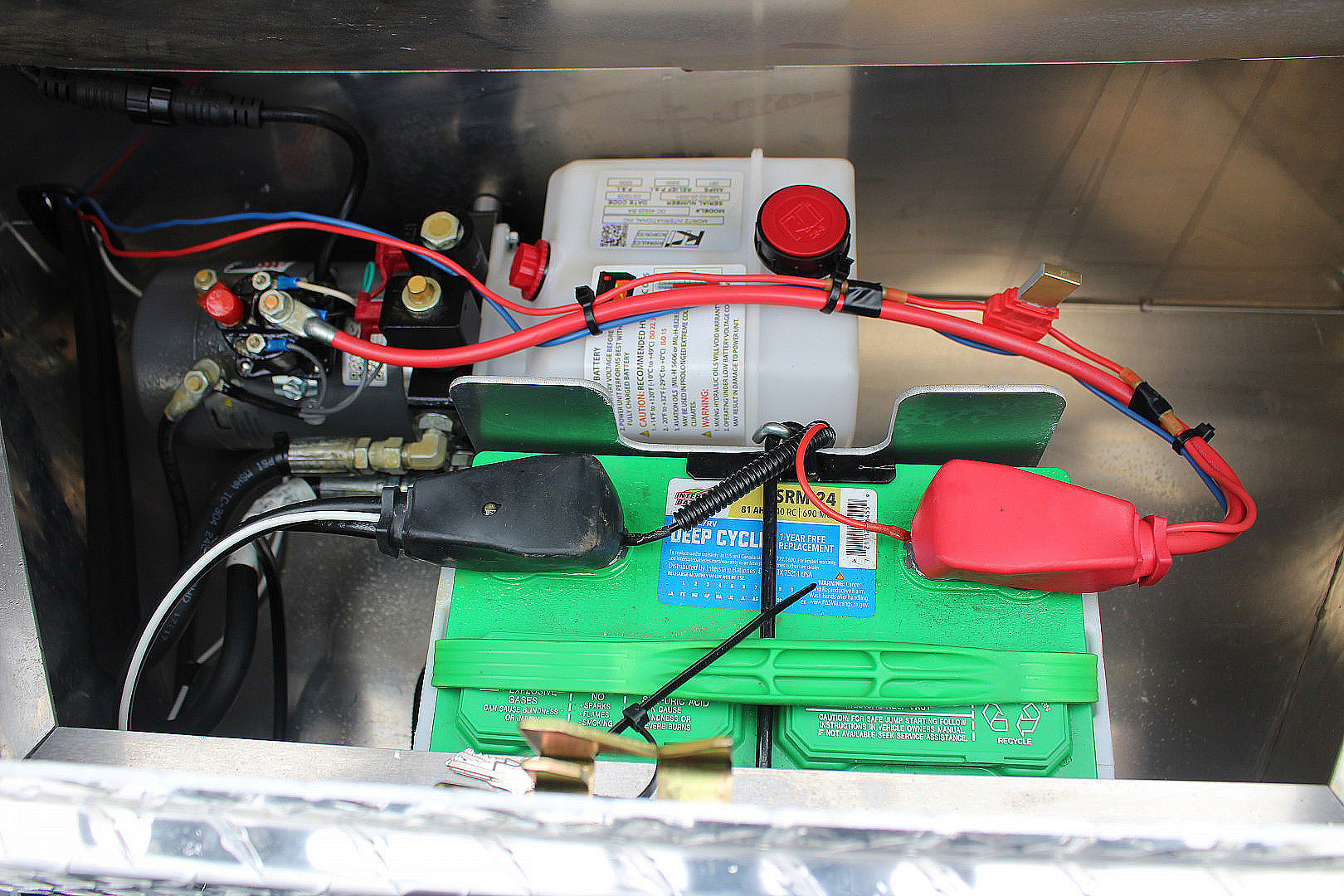 New 2026 Moritz 6' 10" x 14' Heavy Commercial DLH Series Dump Trailer - 14000# GVW