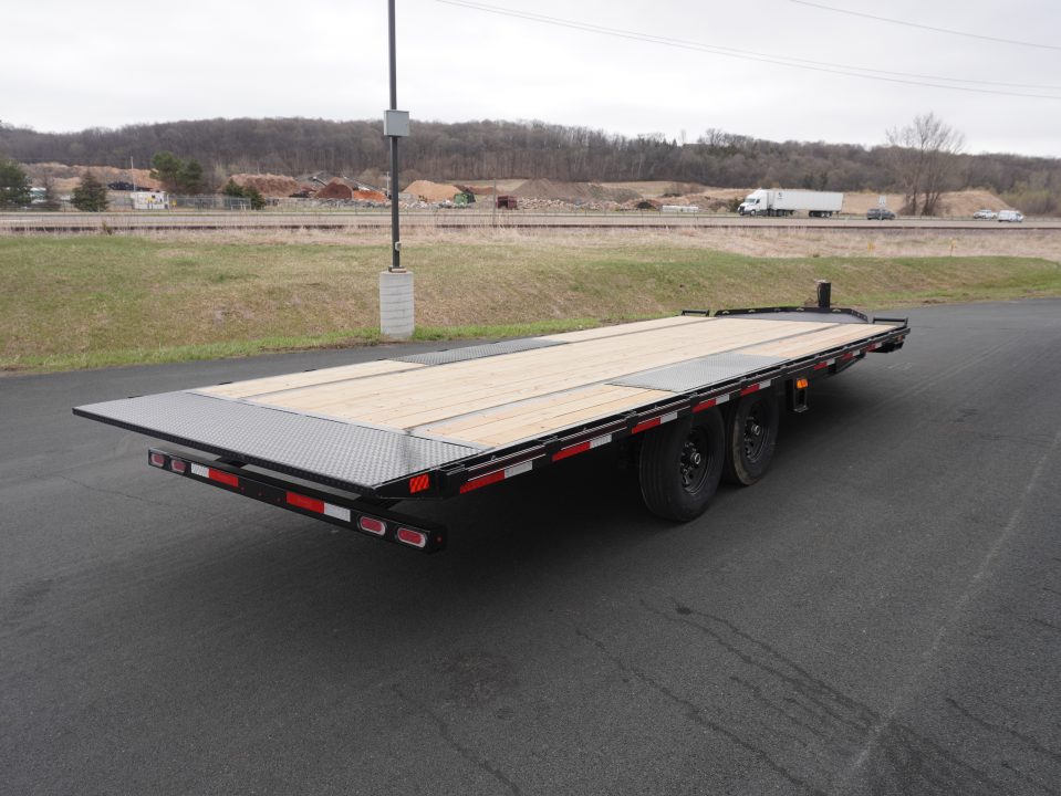 New 2026 Diamond C Trailers DET207 22ft Deckover Tilt Trailer