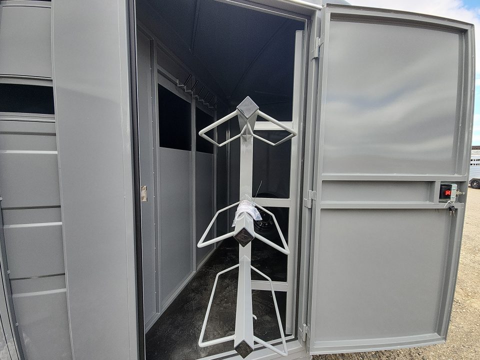 New 2026 Titan Trailer PRIMO Stock / Stock Combo Trailer