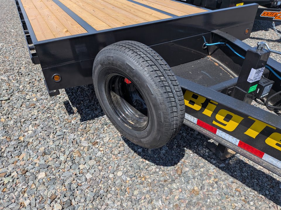 New 2026 Big Tex Trailers 20+5 22PH Over Deck Pintle w/ Mega Ramps Equipment Trailer *Take an additional $400 off with an instant rebate thru 5/31