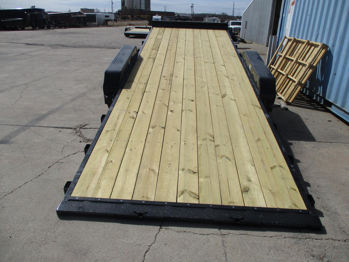 New 2026 H&H Trailers Speedloader Flatbed Trailer 82 X 22