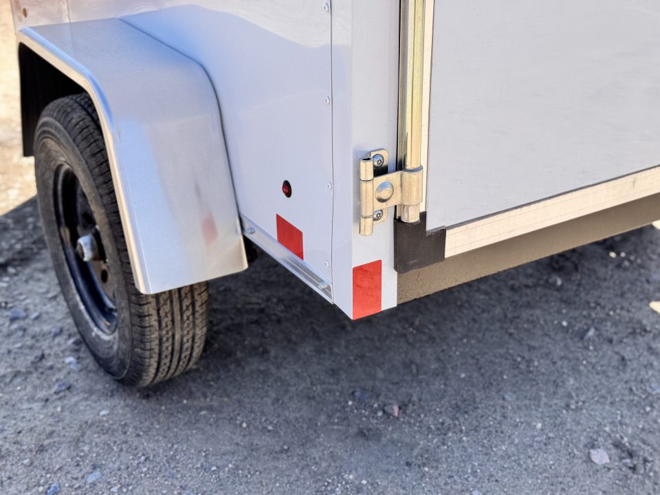 New 2026 Cross Trailers 4-6-1V Enclosed Barn Door 2K GVWR