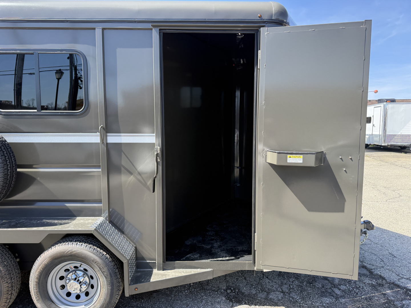New 2026 Valley Trailers 2 Horse Slant Load 7'6" Tall