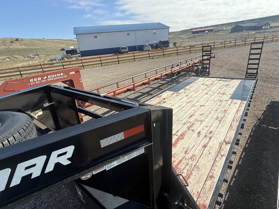 Used 2020 Lamar GN Deckover Trailer 24', 14K