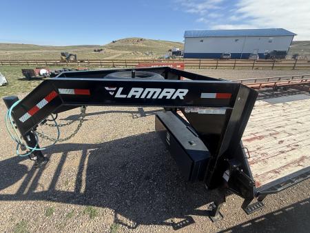 Used 2020 Lamar GN Deckover Trailer 24', 14K