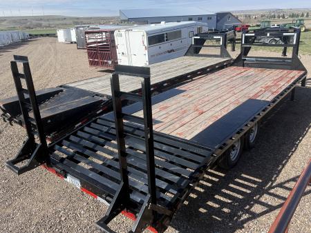 Used 2020 Lamar GN Deckover Trailer 24', 14K
