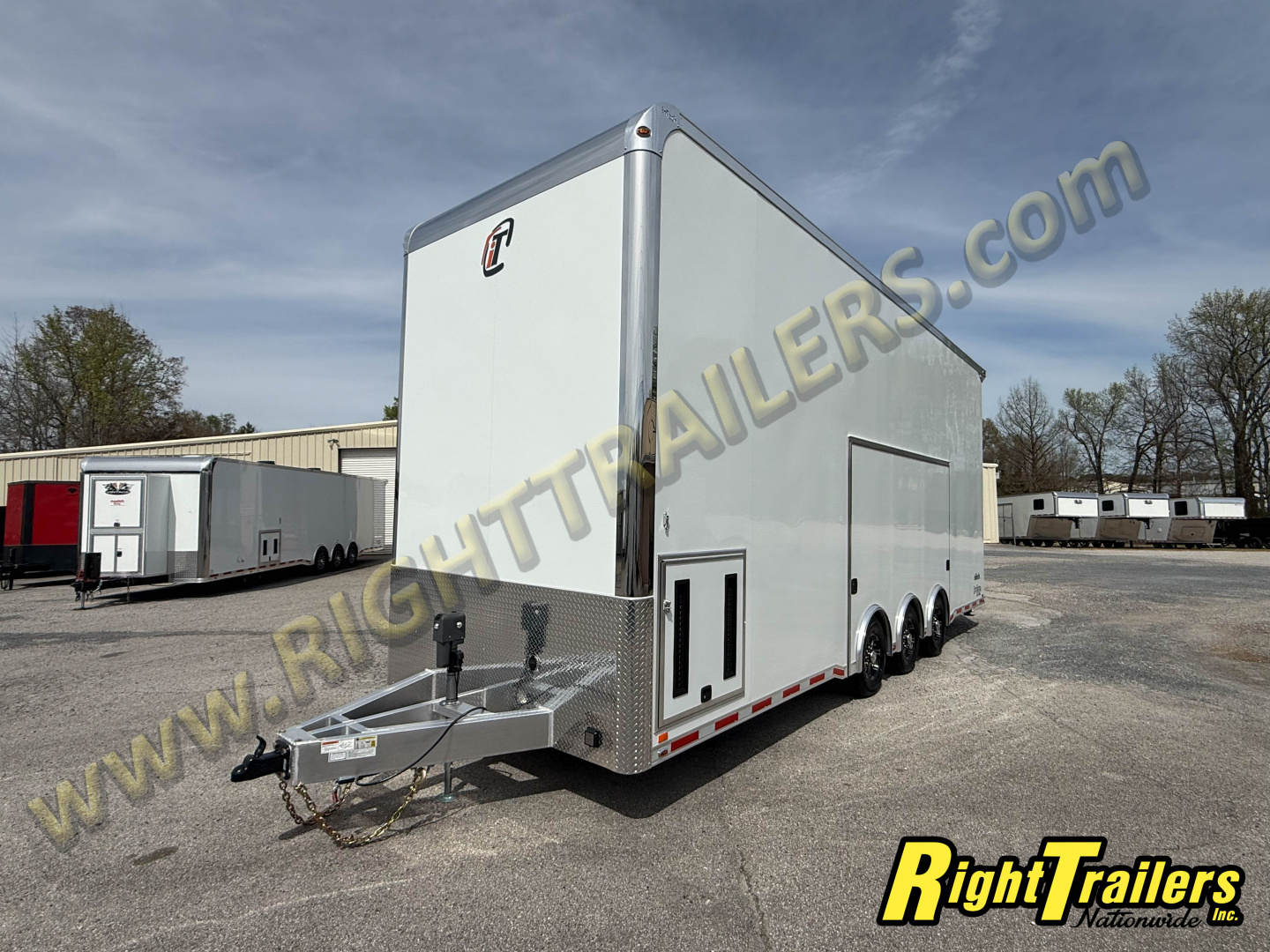 New 2026 8.5X28 inTech Stacker