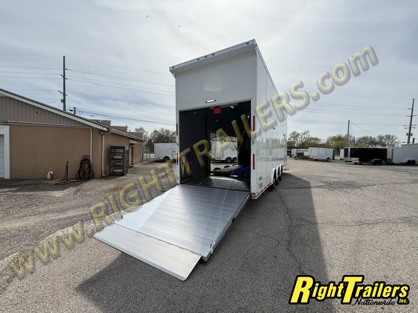 New 2026 8.5X28 inTech Stacker