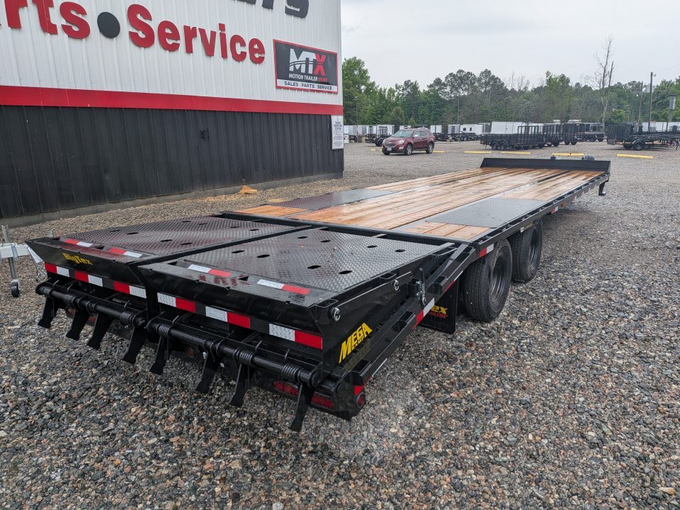 New 2026 Big Tex Trailers 25+5 22PH Over Deck Pintle w/ Mega Ramps Equipment Trailer *Take an additional $400 off with an instant rebate thru 5/31