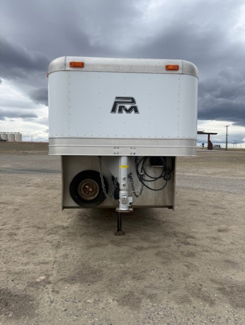 Used 2005 Platinum 4H Horse Trailer